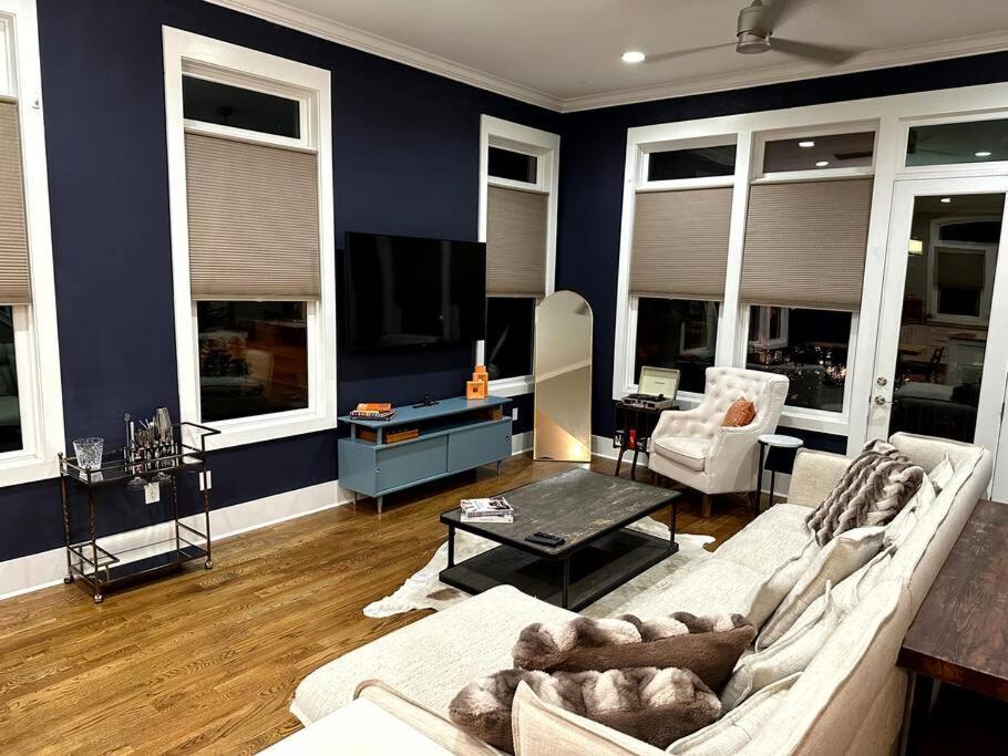 The Color Chord L 3Br In East Nashville With Rooftop Hot Tub Exterior photo