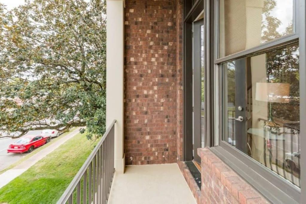 The Color Chord L 3Br In East Nashville With Rooftop Hot Tub Exterior photo
